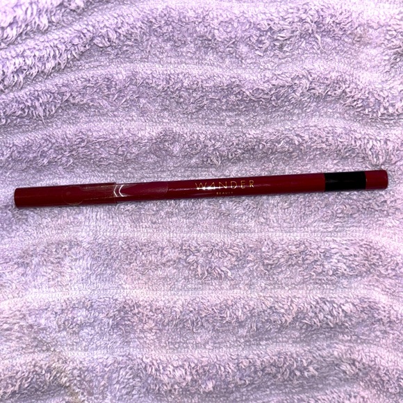 WANDER beauty— Skyliner Automatic Gel Eyeliner in the color Jet Black - Picture 1 of 2